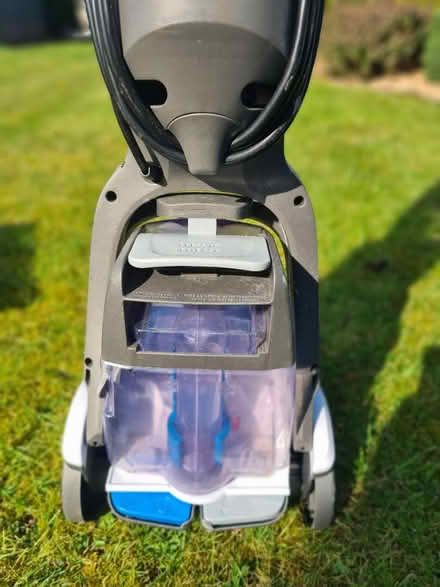 Photo of free Vax (CH49) #2