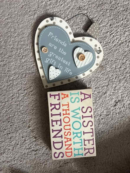 Photo of free Little decorations (WA10) #1