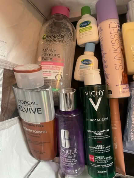 Photo of free Womens make-up&skin product bundle (Wandsworth SW18) #2
