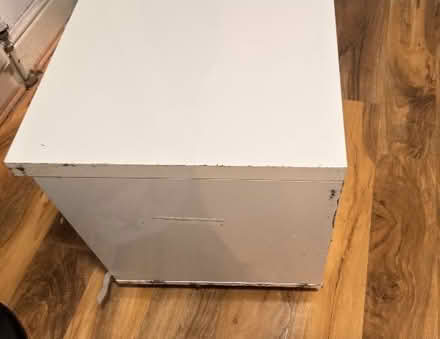 Photo of free White Stand (Alperton HA0) #3