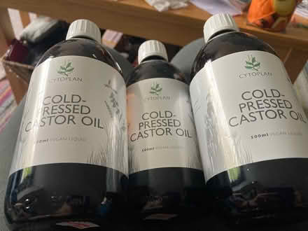 Photo of free Cold-pressed castor oil (HR6 Yarpole) #2