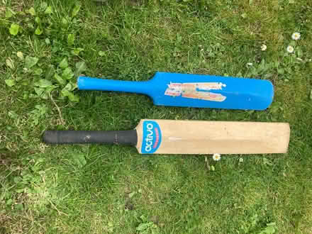 Photo of free Children’s cricket bats (Selsdon CR2) #1
