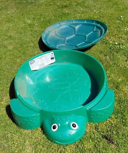 Photo of free Turtle pit (Twyford RG10) #2