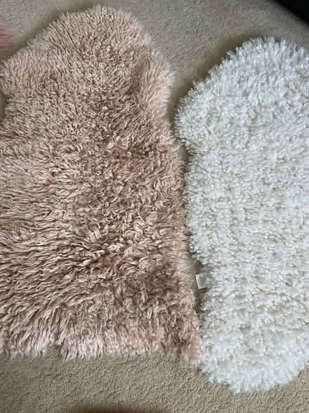 Photo of free Various small rugs (Waterlooville) #3