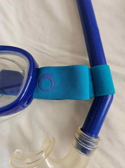 Photo of free Child's snorkeling mask (Hitchin SG4) #3