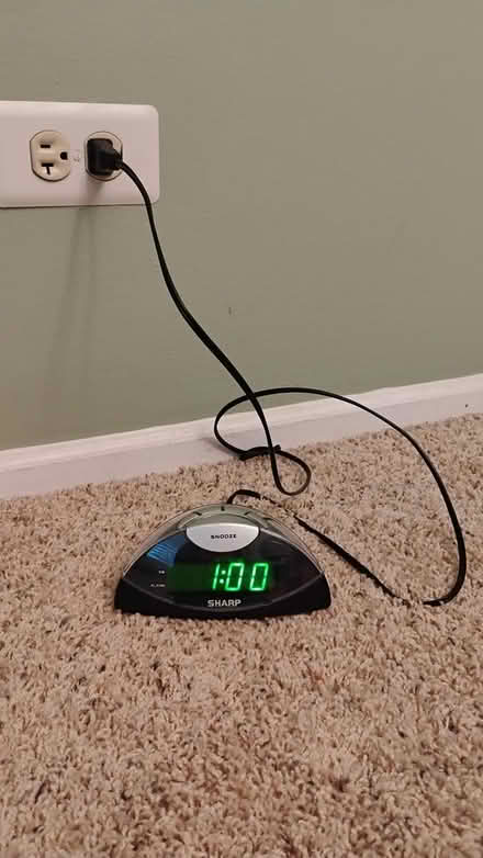 Photo of free Small Alarm Clock (North part of Buffalo Grove) #1