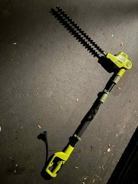 Photo of free Sun Joe Electric Hedge Trimmer (1075 Valencia Avenue) #1