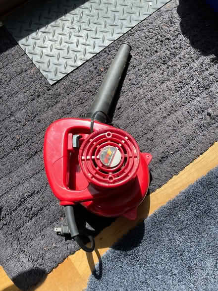 Photo of free Performance Tool Lead Blower (Chelsea) #2