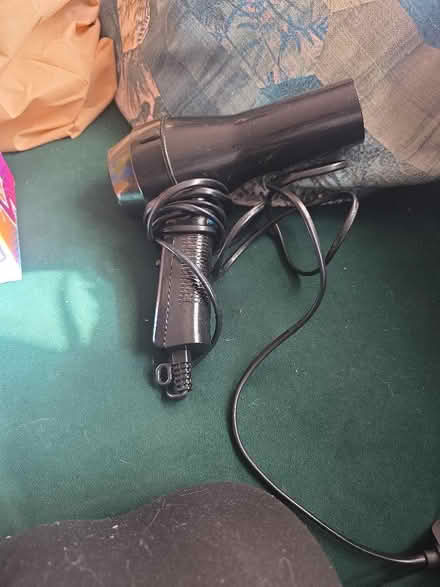 Photo of free Mixed Bundle – DVDs, Accessories & Small Items – LU2 (Warden Hill LU2) #2