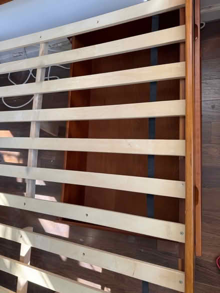 Photo of free Double bed w/ 4 drawers for storage (Park slope/Gowanus) #2