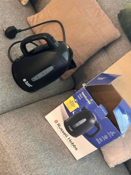 Photo of free KETTLE (Russell Hobbs) (SE5) #2