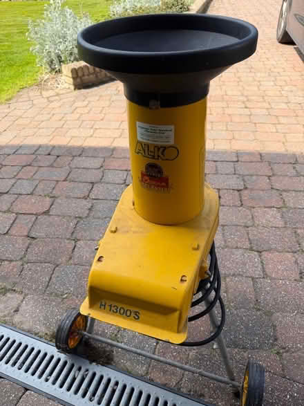 Photo of free Garden Shredder/chipper (Malvern WR14) #3