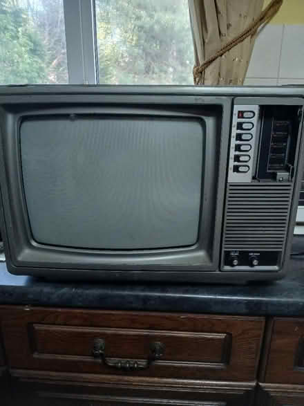 Photo of free Nikkai 14in CRT TV not working (Blakenall WS3) #1