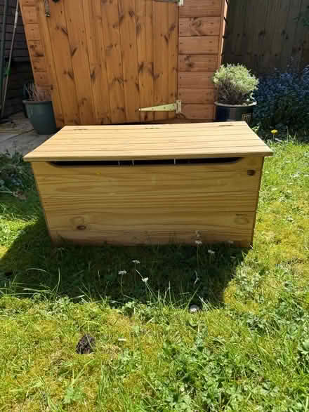 Photo of free Blanket/toy box (New Mill HP23) #1