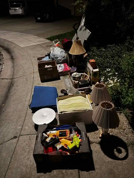 Photo of free stuff (3998 Bibbits Dr. Palo Alto) #1