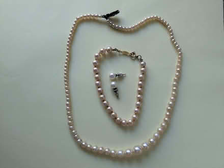 Photo of free Pearl Necklace, Bracelet and Earrings (Beulah Hill SE19) #1