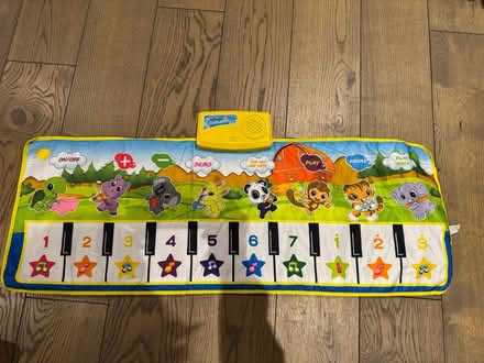 Photo of free Piano mat for toddlers (SE26) #1