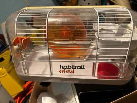 Photo of free Cage (141 Fairfield Dr) #1