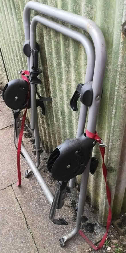 Photo of free Halfords Bike Rack for Hatchback (Radford CV6) #4