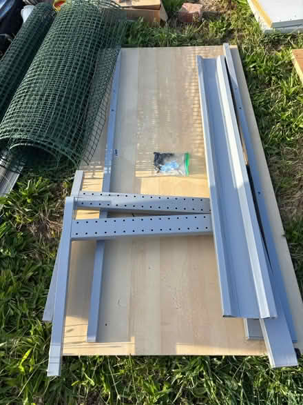 Photo of free IKEA desk (El Cerrito) #1