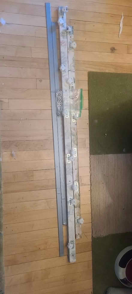 Photo of free DIY roman shade kit (South beacon hill) #3