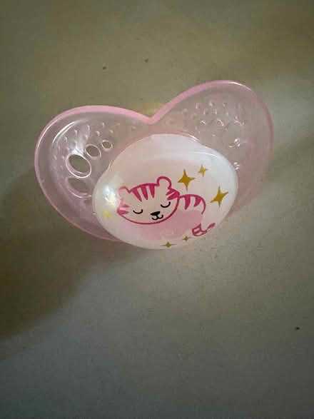 Photo of free New baby soother pacifier (L5L 5P5) #1