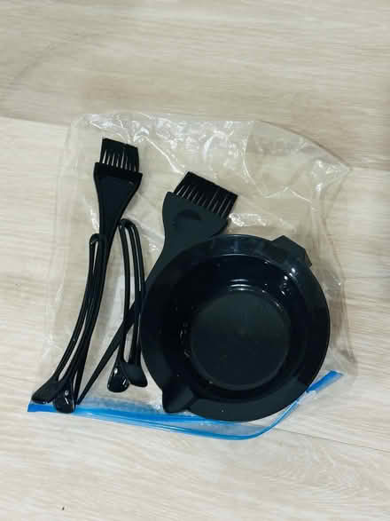 Photo of free Hair dye utensils (Sherman Oaks) #1