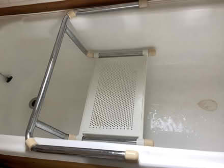 Photo of free Bath seat (Montrose DD10) #3