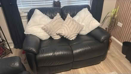 Photo of free Recliner leather settee (Aylesbury HP21) #2