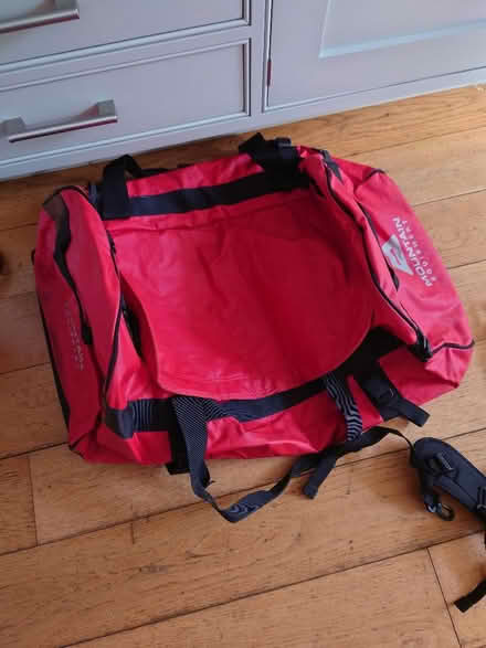 Photo of free large rucksack/bag (St Margarets TW1) #1
