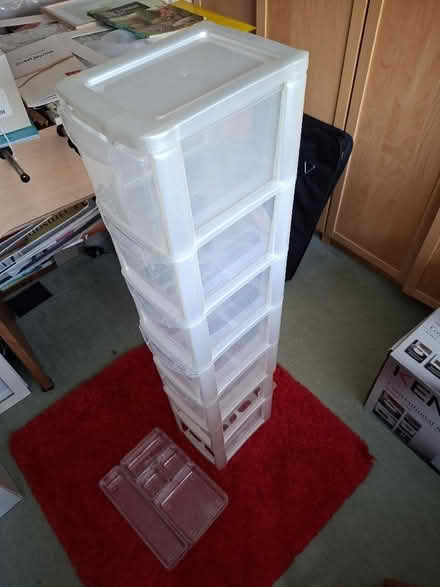 Photo of free Tower Plastic storage unit (Bilton CV22) #1