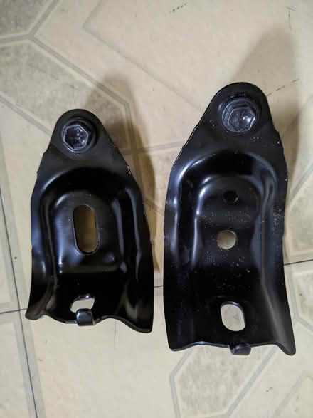 Photo of free Small metal brackets (Ann Arbor Northwest Side) #1