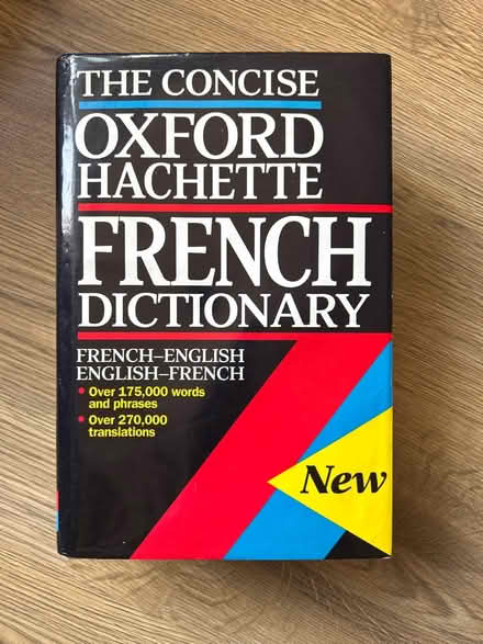 Photo of free French dictionary (Cheshunt EN7) #1