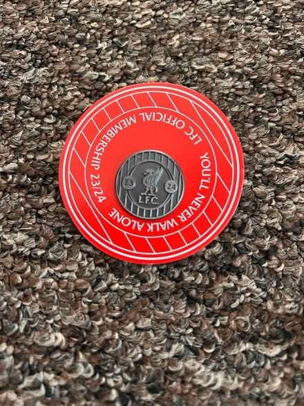 Photo of free LFC scarf and bin badge (Skerton LA1) #3