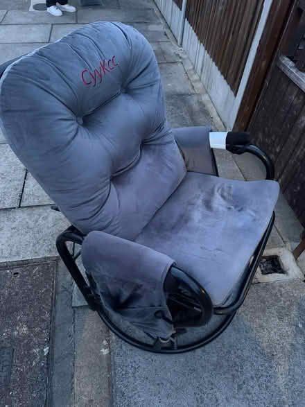 Photo of free Spinning/rocking chair (N8 North London) #2
