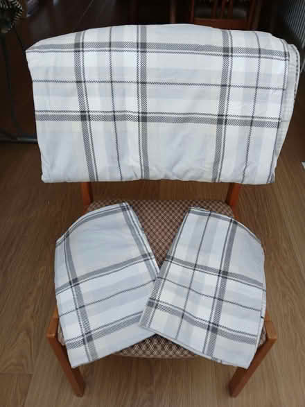 Photo of free 3 King size duvet & pillow sets. (Twydall ME8) #1