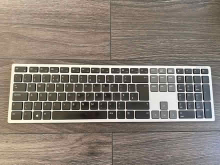 Photo of free Dell KB7221wt Bluetooth Keyboard (Morley LS27) #1