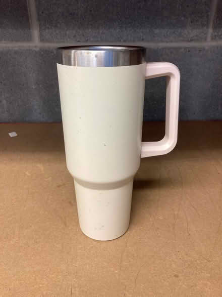 Photo of free 1 litre drinking tumbler (We G20) #1