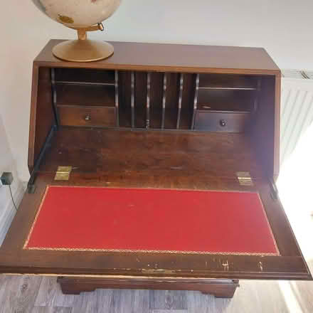 Photo of free Writing bureau (Formby L37) #2