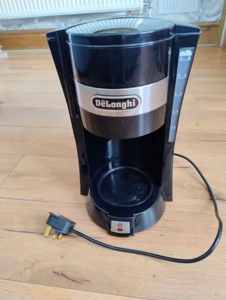 Photo of free Delonghi coffee machine (CH41) #1