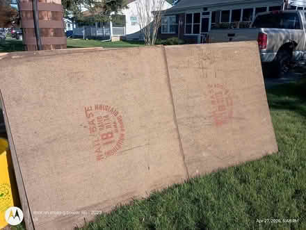 Photo of free Curb Alert - lnsulation Board (73 Main Blvd, Ewing Twp.) #1
