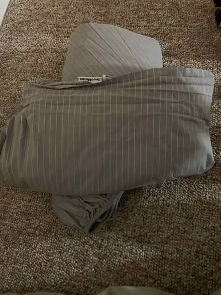 Photo of free Queen flat and fitted sheets (Downtown San Rafael near 101) #1