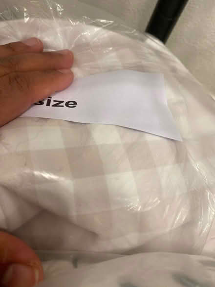 Photo of free 2 duvet covers king size (W 109/ Amsterdam) #2