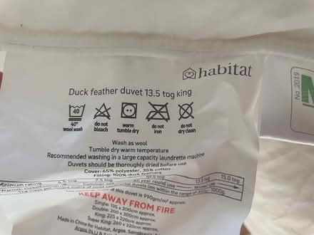Photo of free Queen feather winter duvet 13.5 Tog (Haringey, near St Ann's, N15) #3