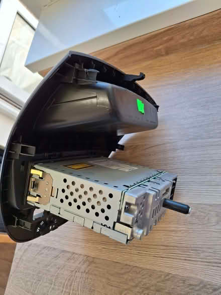 Photo of free Citroen C1 Radio/CD Player! (CT5) #1