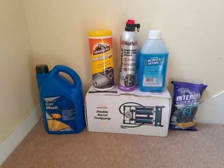 Photo of free Car stuff (Harrogate HG2) #1