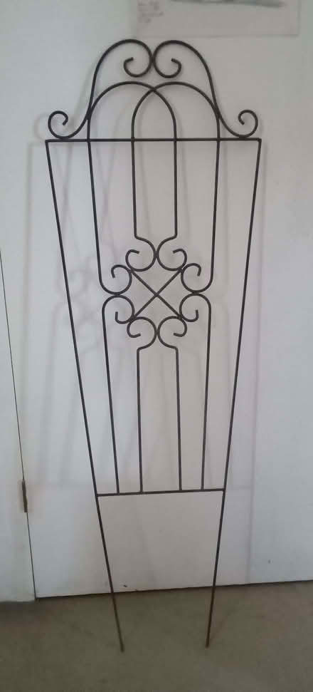 Photo of free Decorative Plant Support (Tottenham N15) #1