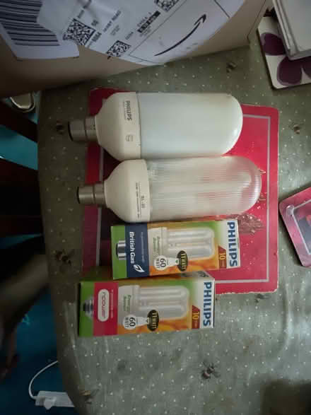 Photo of free Fluorescent light bulbs (Ilkeston town centre DE7) #2