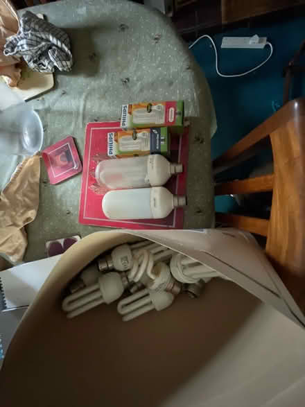 Photo of free Fluorescent light bulbs (Ilkeston town centre DE7) #1