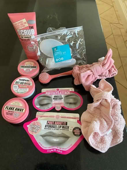 Photo of free Pr8 2hx soap & glory (Southport PR8) #1